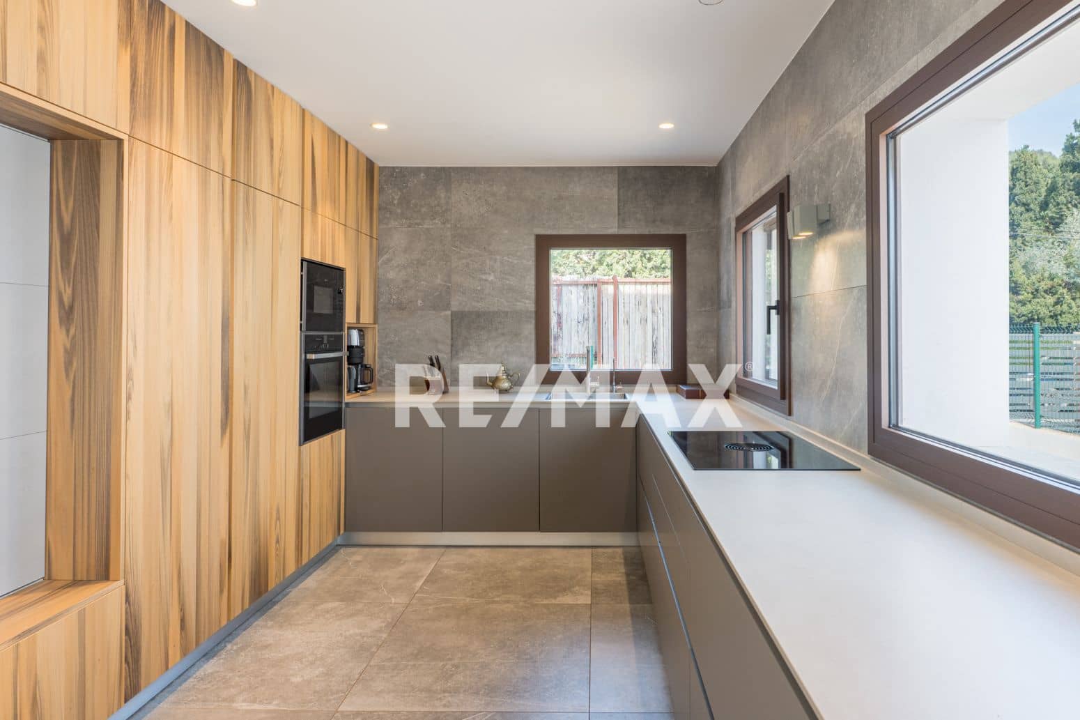 3 soverom Villa til salgs i Santa Eulalia / Santa Eularia med svømmebasseng - € 3 380 000 (Ref: 9901596)