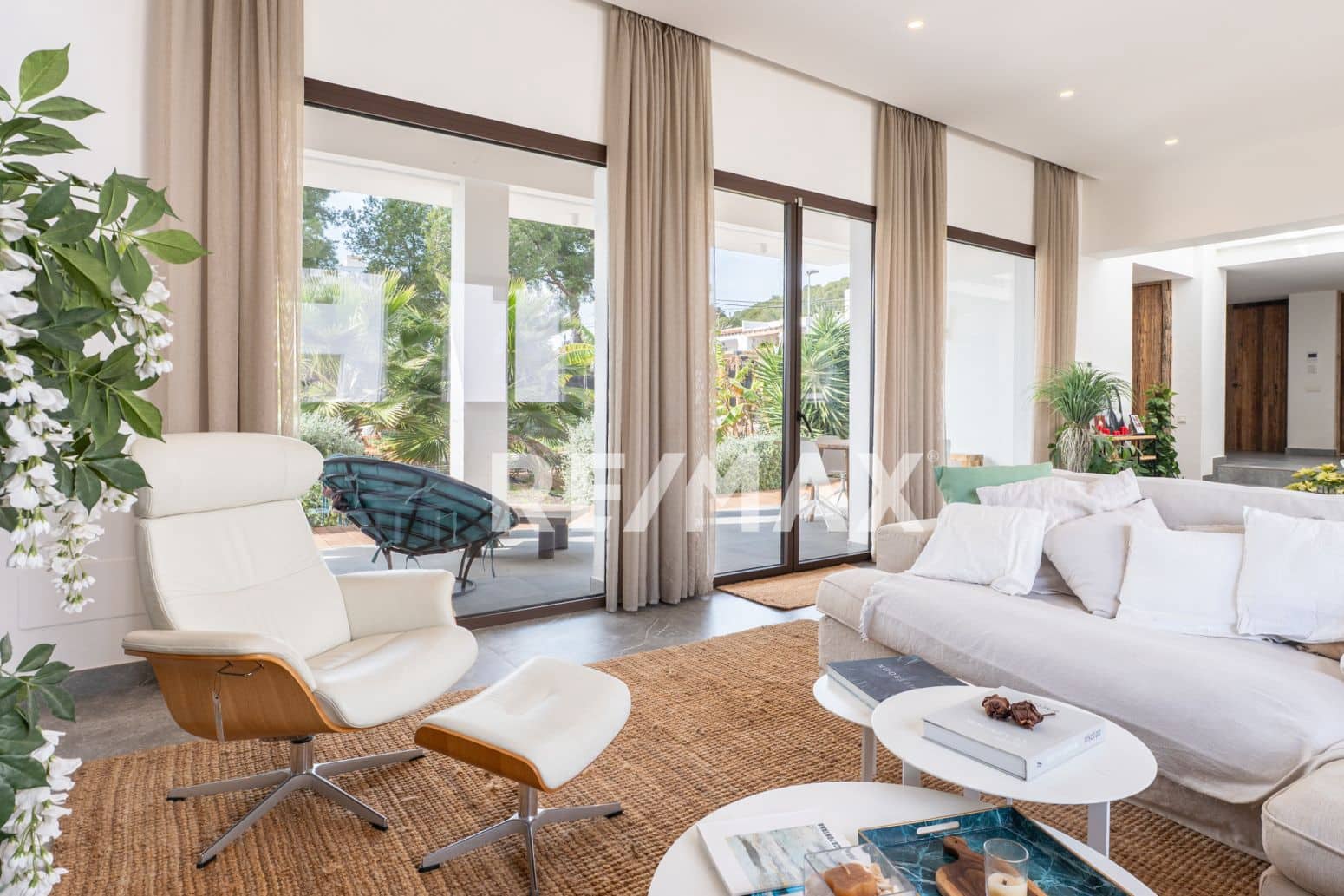 3 soverom Villa til salgs i Santa Eulalia / Santa Eularia med svømmebasseng - € 3 380 000 (Ref: 9901596)