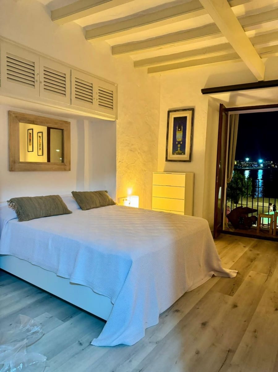 Lejlighed til leje i Ibiza by - € 3.000 (Ref: 9901597)