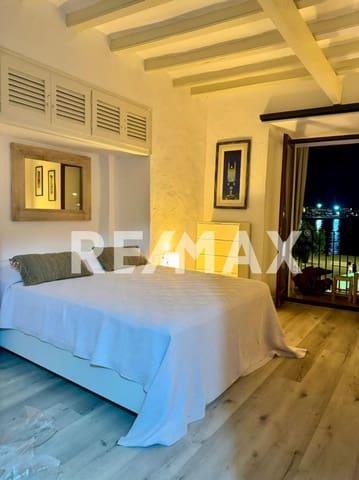 Appartement à louer à Ibiza ville - 3 000 € (Ref: 9901597)