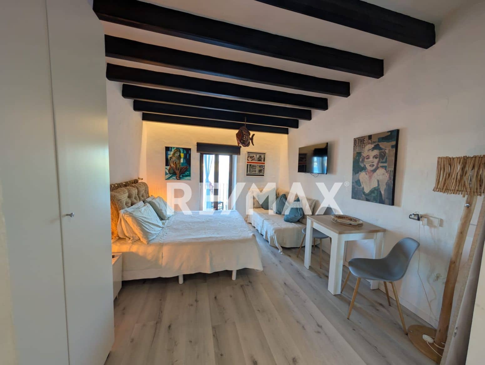 Lejlighed til leje i Ibiza by - € 3.000 (Ref: 9901597)