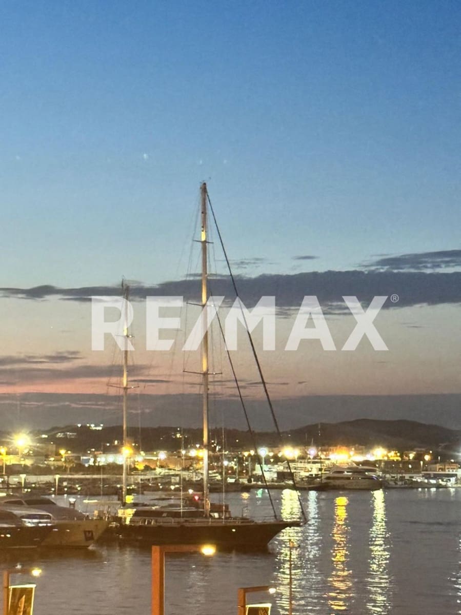 Lejlighed til leje i Ibiza by - € 3.000 (Ref: 9901597)