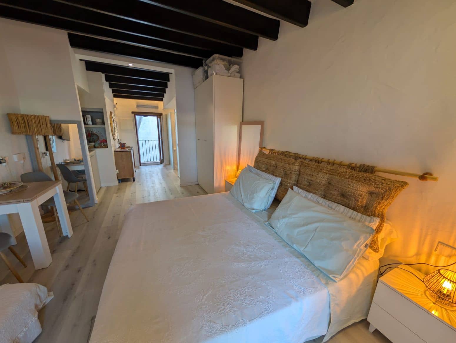 Lejlighed til leje i Ibiza by - € 3.000 (Ref: 9901597)