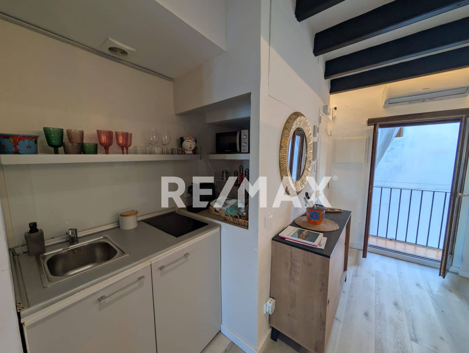 Lejlighed til leje i Ibiza by - € 3.000 (Ref: 9901597)