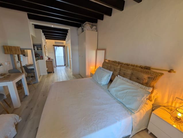 Appartement à louer à Ibiza ville - 3 000 € (Ref: 9901597)