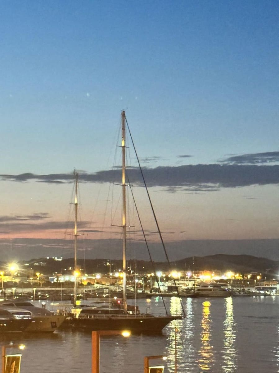 Lejlighed til leje i Ibiza by - € 3.000 (Ref: 9901597)