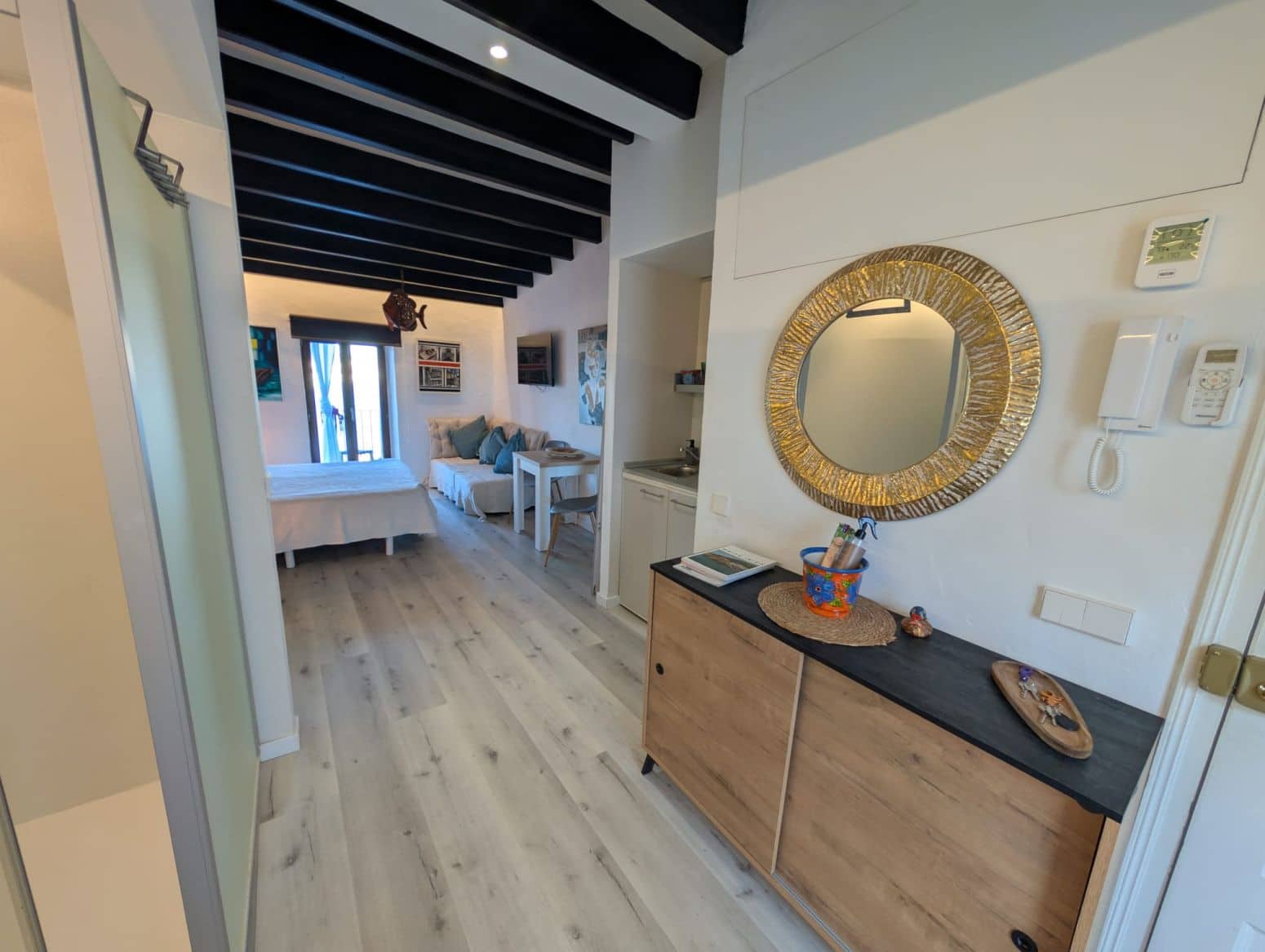 Lejlighed til leje i Ibiza by - € 3.000 (Ref: 9901597)