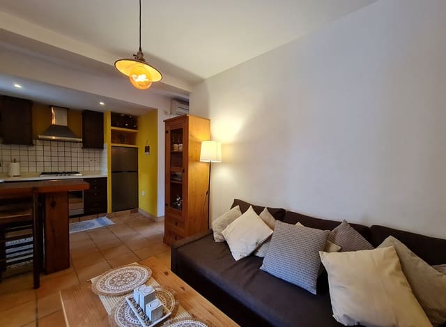 1 sovrum Strandlägenhet till salu i Santa Eulalia / Santa Eularia med pool - 395 000 € (Ref: 9901598)