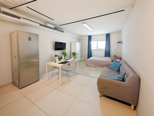Local Comercial en San Jose / Sant Josep de Sa Talaia en venta - 249.000 € (Ref: 9901599)