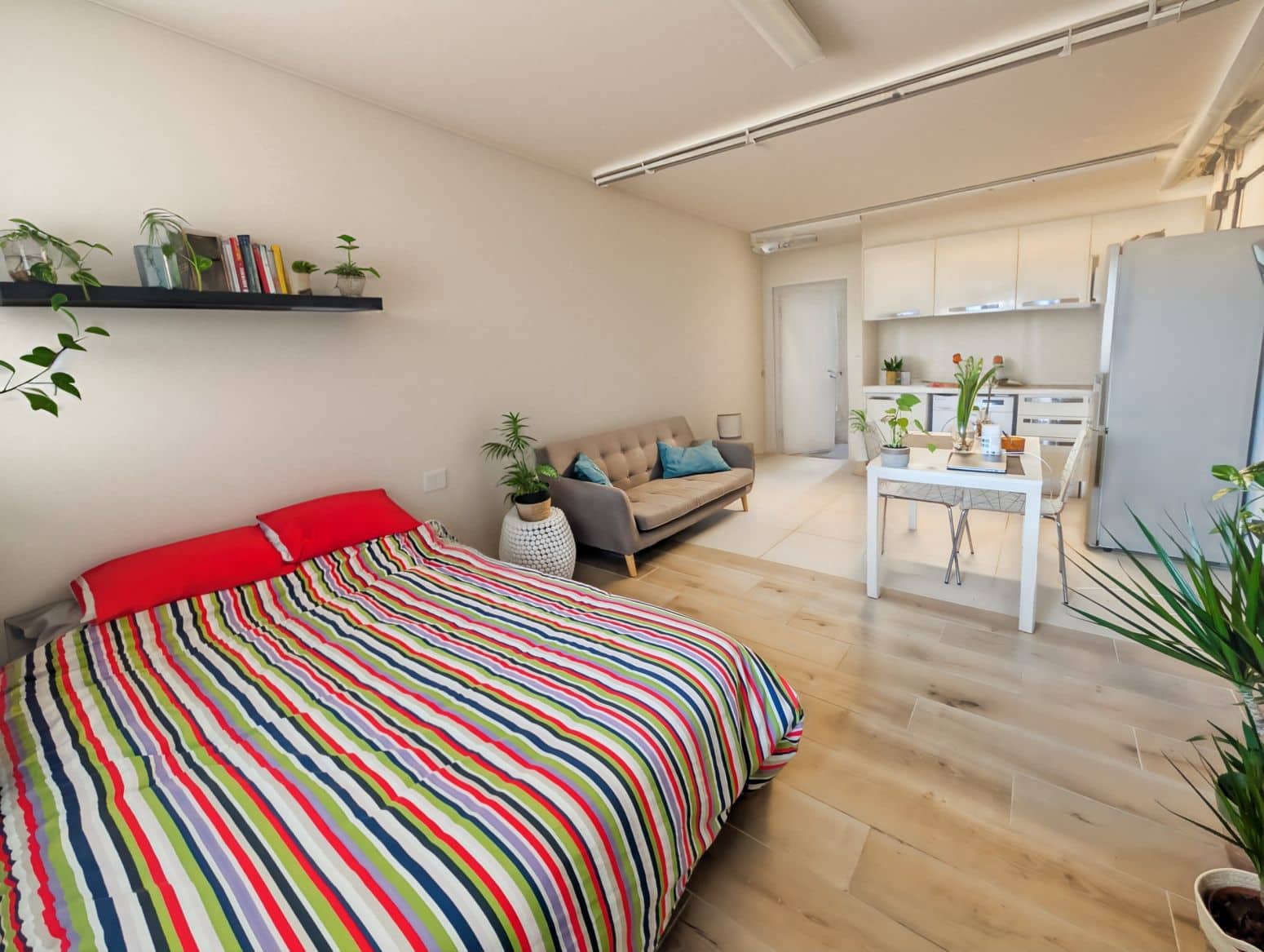 Local Comercial en San Jose / Sant Josep de Sa Talaia en venta - 249.000 € (Ref: 9901599)