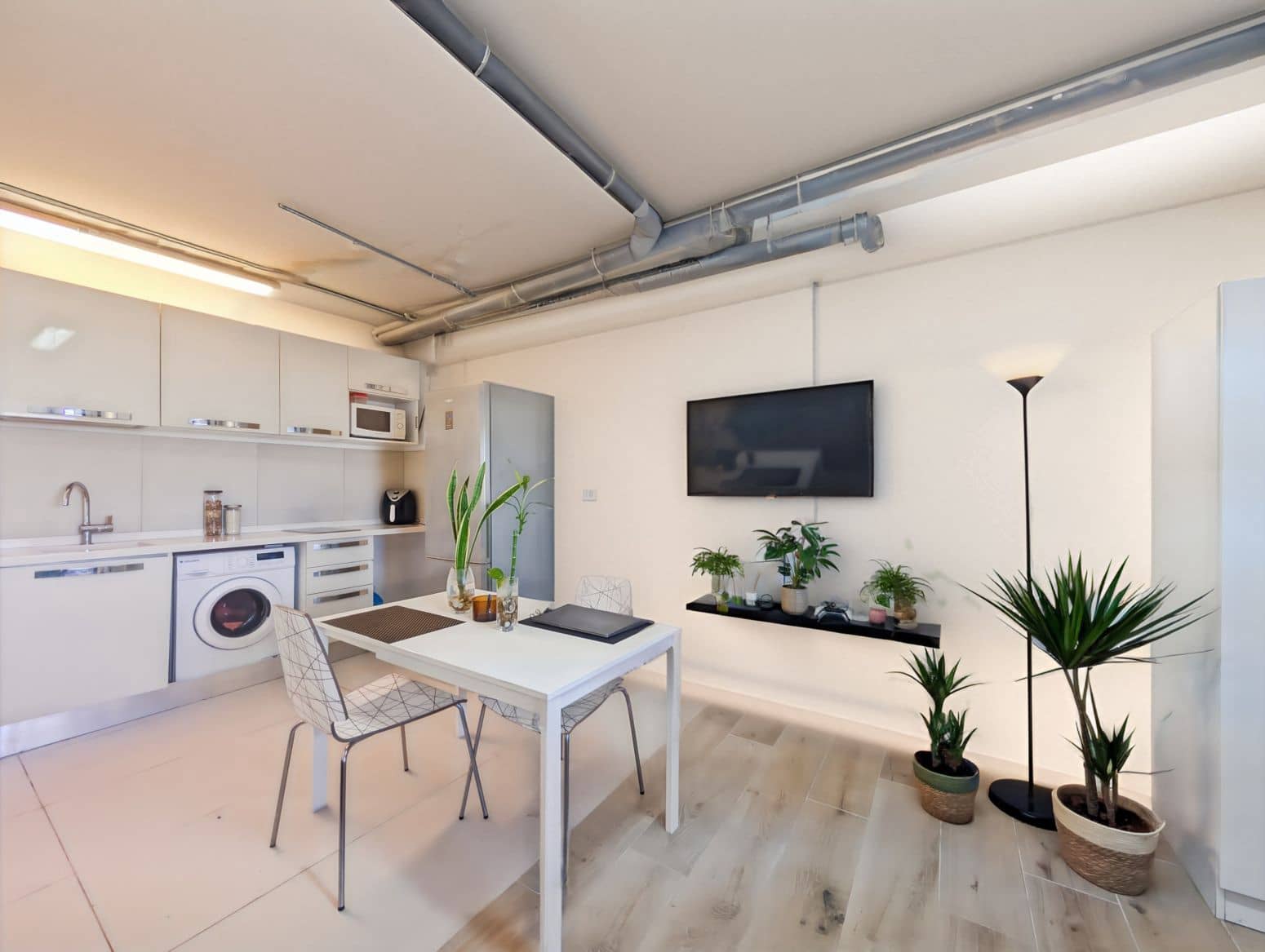 Local Comercial en San Jose / Sant Josep de Sa Talaia en venta - 249.000 € (Ref: 9901599)
