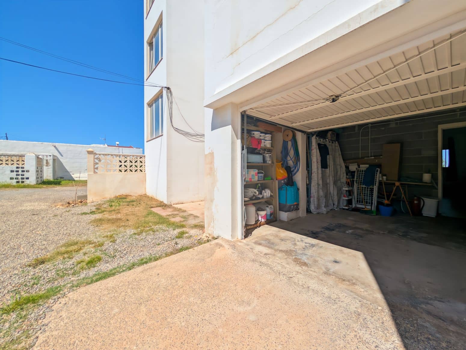 Local Comercial en San Jose / Sant Josep de Sa Talaia en venta - 249.000 € (Ref: 9901599)