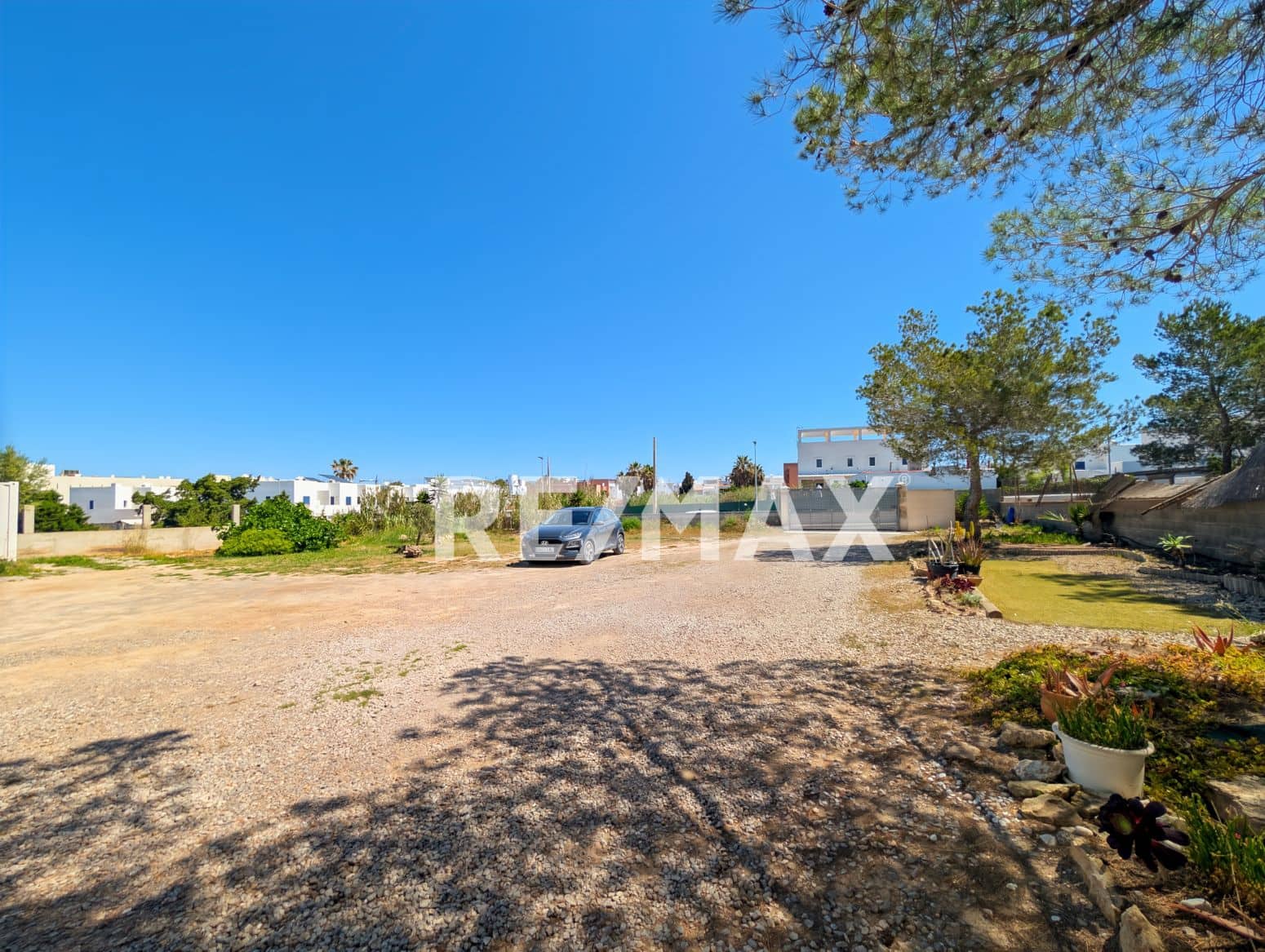 Local Comercial en San Jose / Sant Josep de Sa Talaia en venta - 249.000 € (Ref: 9901599)