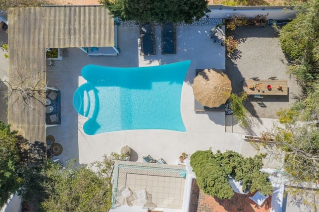 2 Zimmer Villa zu verkaufen in San Jose / Sant Josep de Sa Talaia mit Pool - 1.450.000 € (Ref: 9901600)