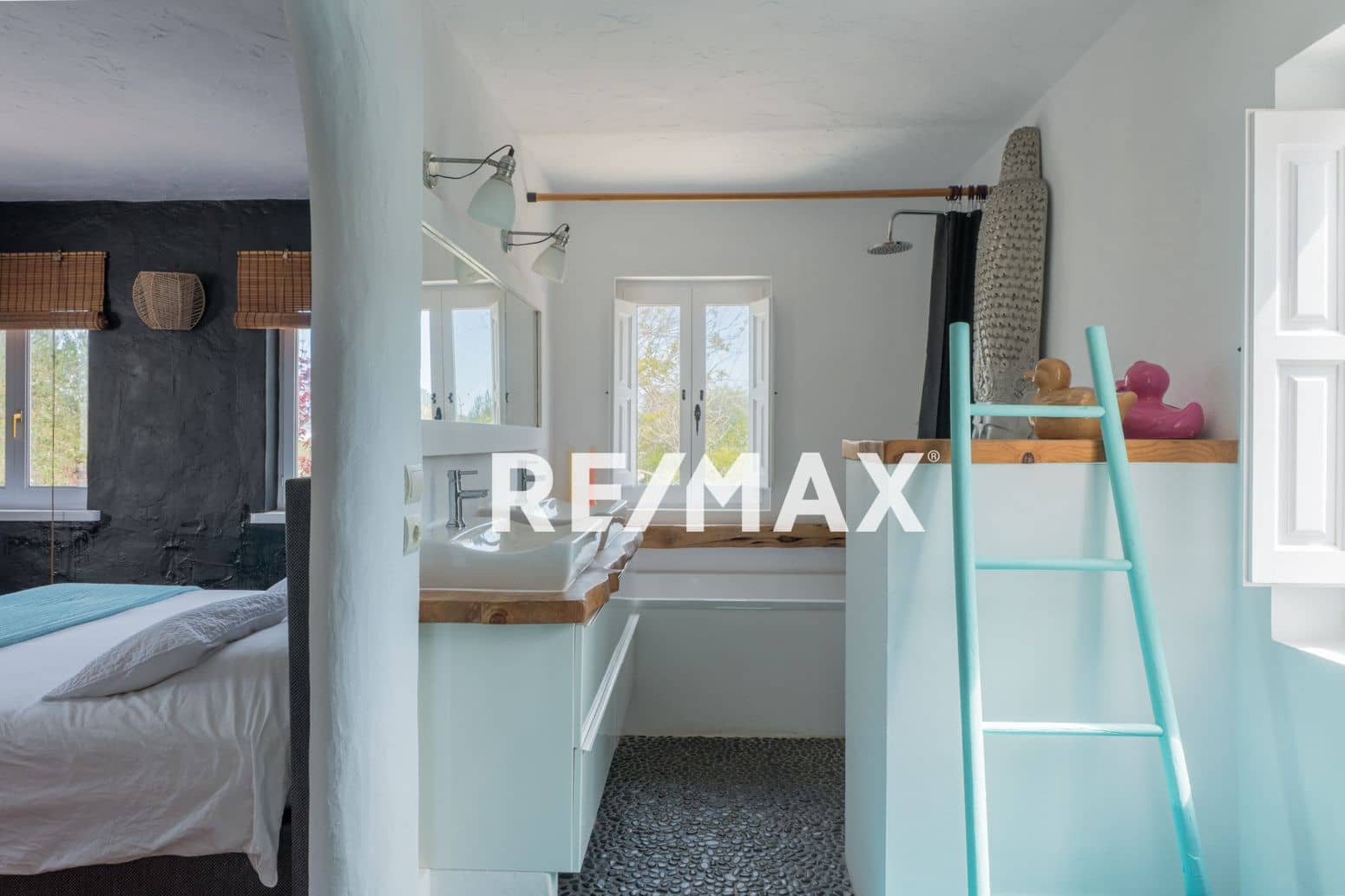2 Zimmer Villa zu verkaufen in San Jose / Sant Josep de Sa Talaia mit Pool - 1.450.000 € (Ref: 9901600)