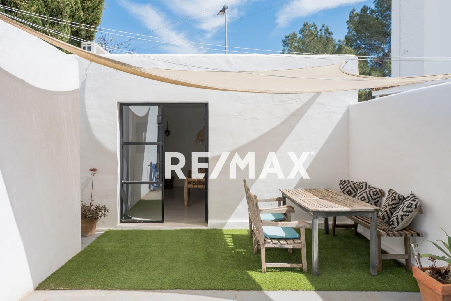 2 Zimmer Villa zu verkaufen in San Jose / Sant Josep de Sa Talaia mit Pool - 1.450.000 € (Ref: 9901600)