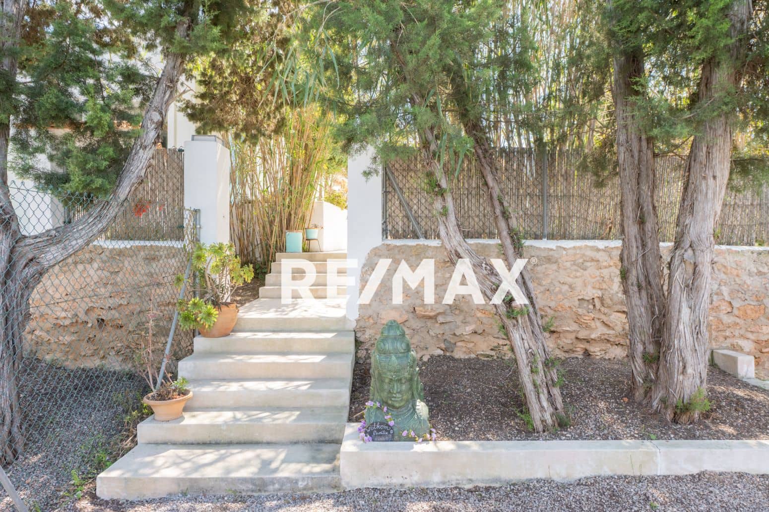 2 Zimmer Villa zu verkaufen in San Jose / Sant Josep de Sa Talaia mit Pool - 1.450.000 € (Ref: 9901600)