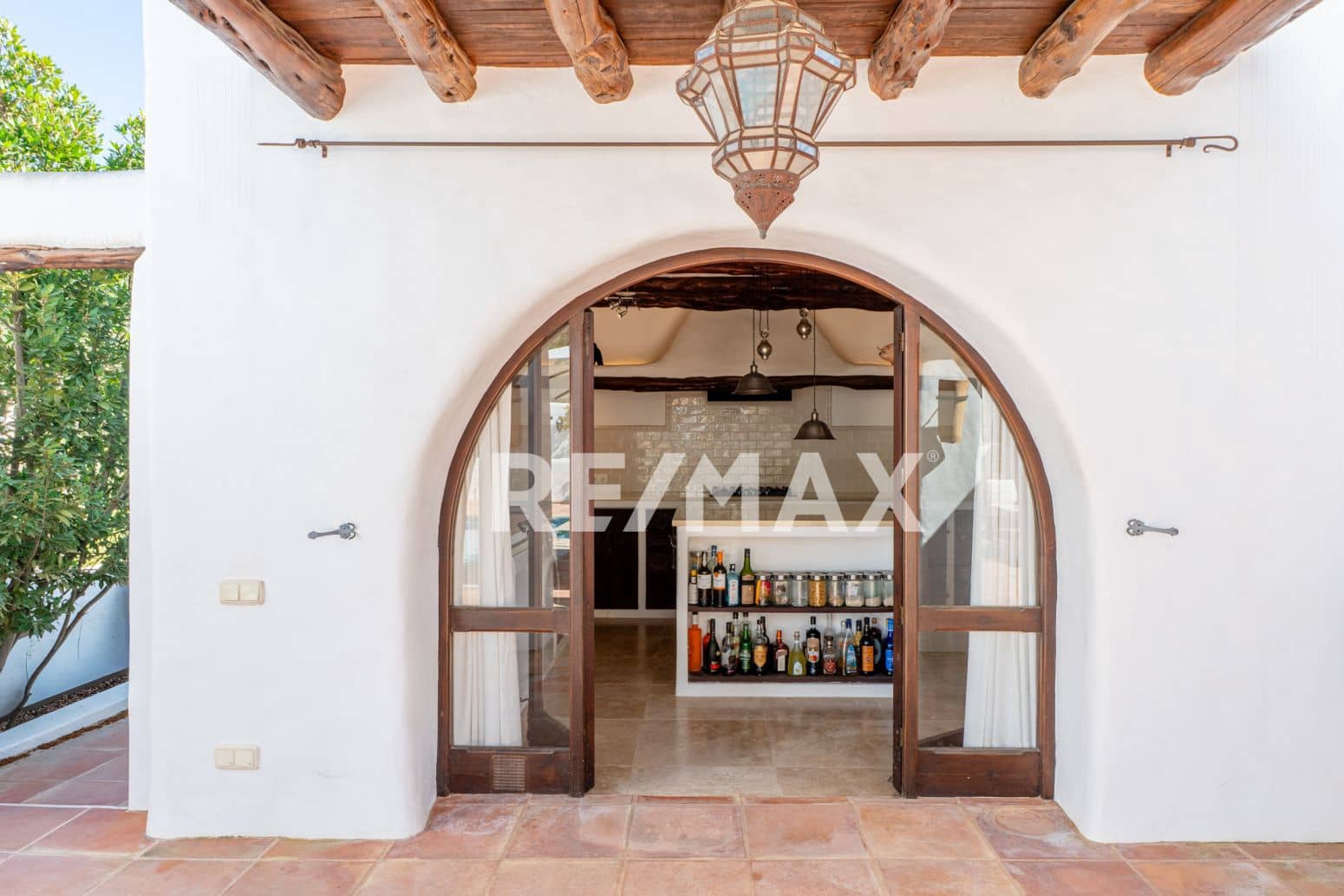 8 soverom Villa til salgs i San Jose / Sant Josep de Sa Talaia med svømmebasseng garasje - € 5 200 000 (Ref: 9901602)