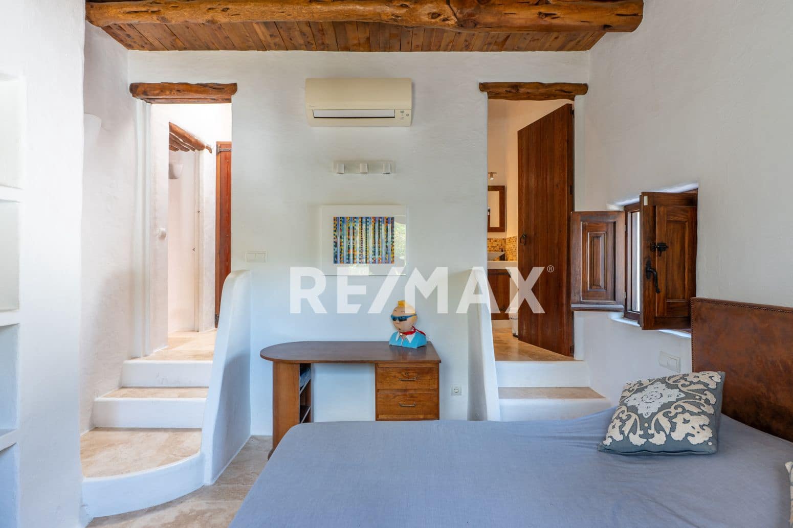 8 soverom Villa til salgs i San Jose / Sant Josep de Sa Talaia med svømmebasseng garasje - € 5 200 000 (Ref: 9901602)