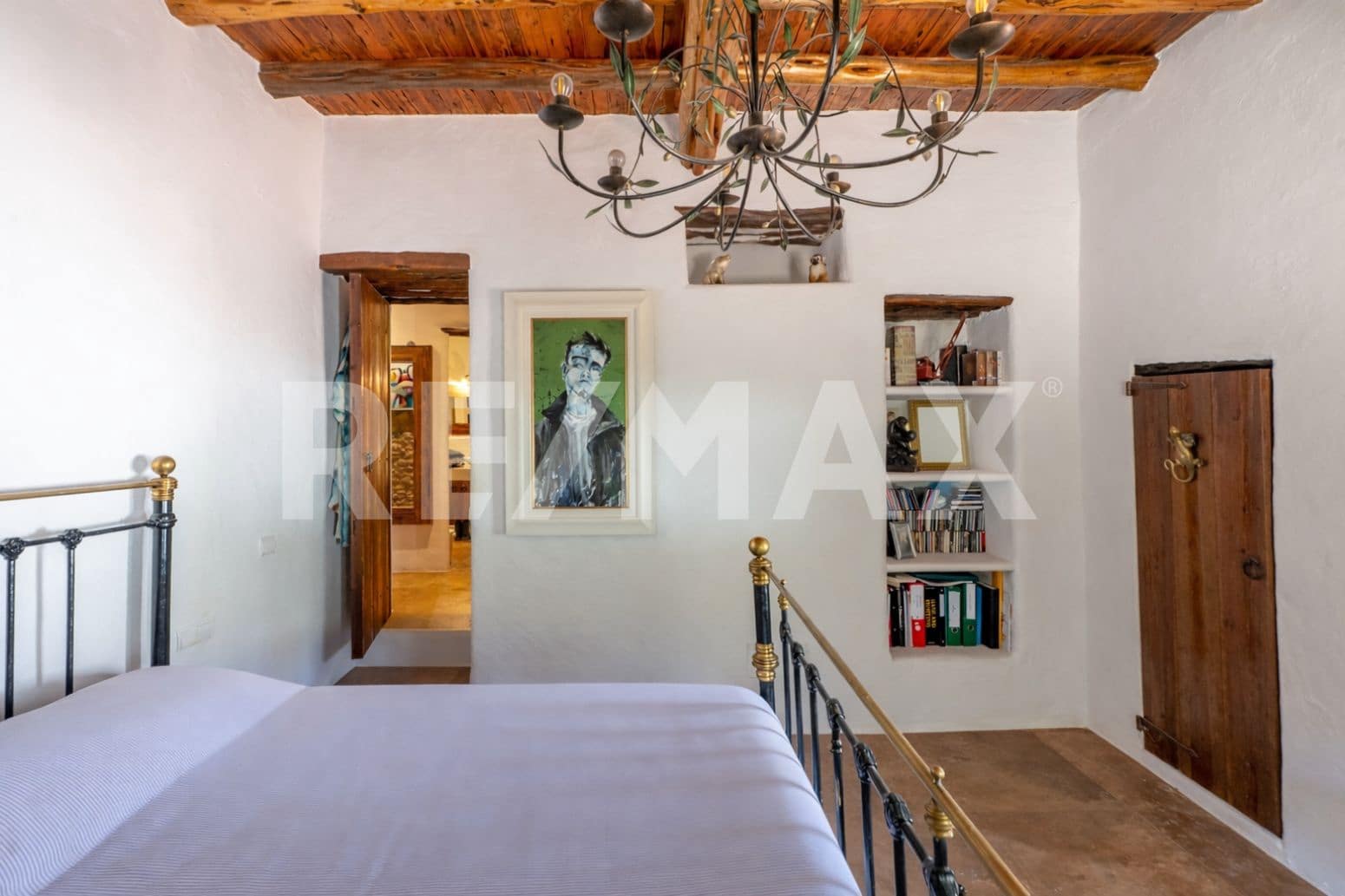 8 soverom Villa til salgs i San Jose / Sant Josep de Sa Talaia med svømmebasseng garasje - € 5 200 000 (Ref: 9901602)