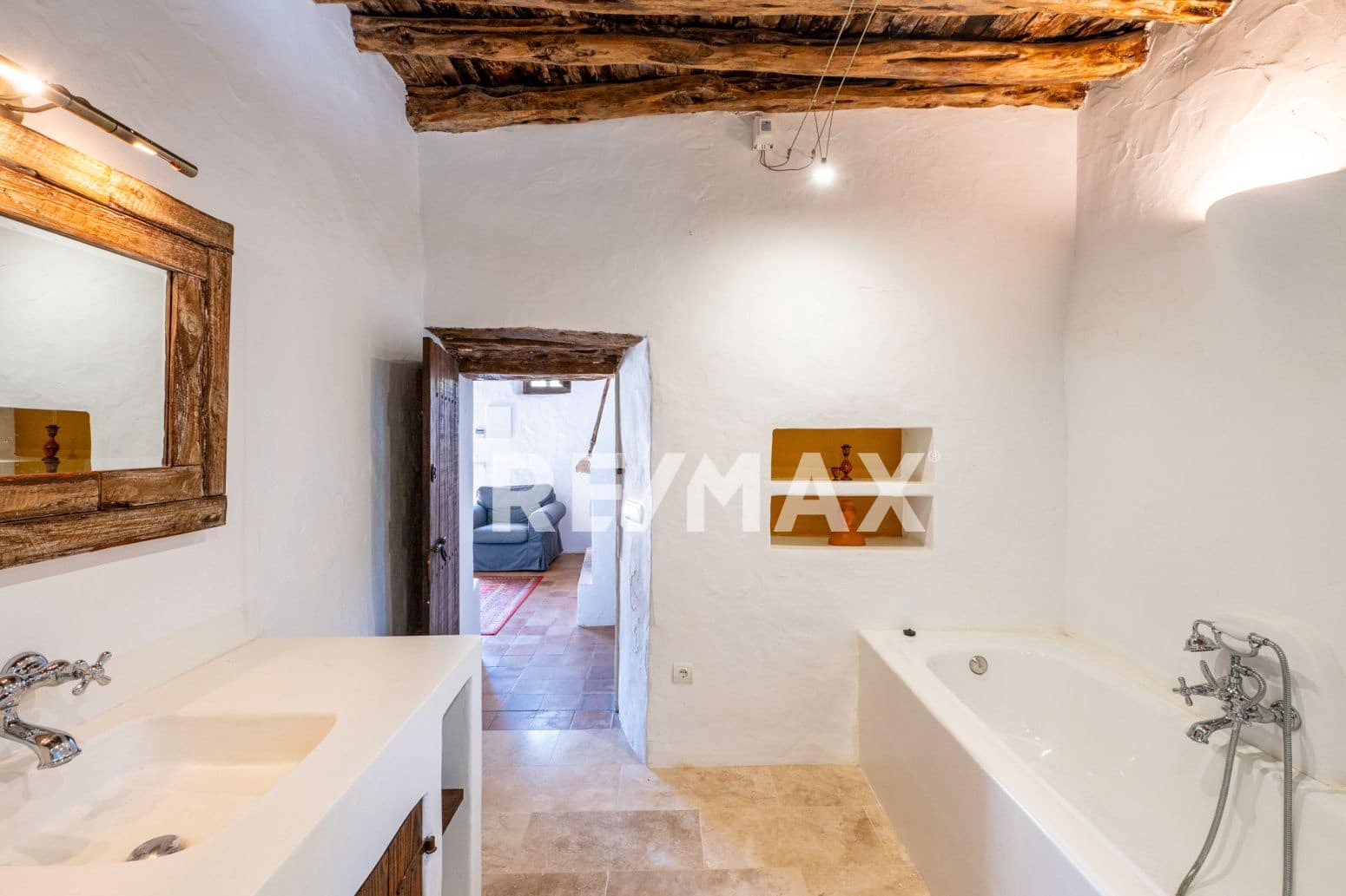 8 soverom Villa til salgs i San Jose / Sant Josep de Sa Talaia med svømmebasseng garasje - € 5 200 000 (Ref: 9901602)
