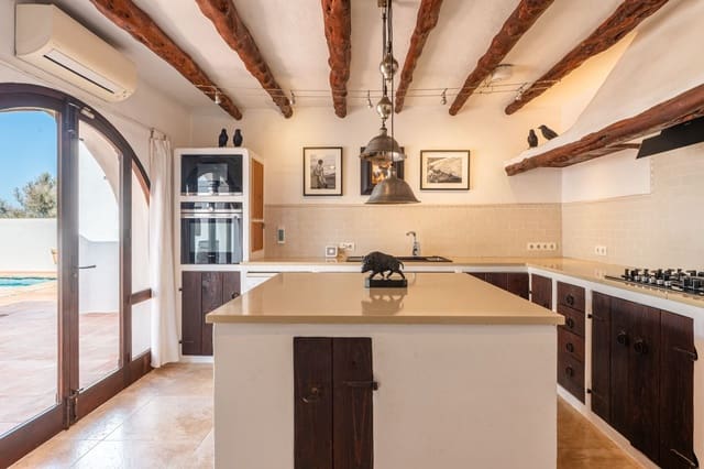 8 slaapkamer Finca/Landhuis te koop in San Jose / Sant Josep de Sa Talaia met zwembad garage - € 4.950.000 (Ref: 9901602)