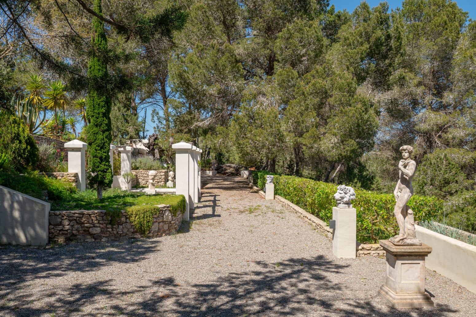 8 slaapkamer Finca/Landhuis te koop in San Jose / Sant Josep de Sa Talaia met zwembad garage - € 4.950.000 (Ref: 9901602)
