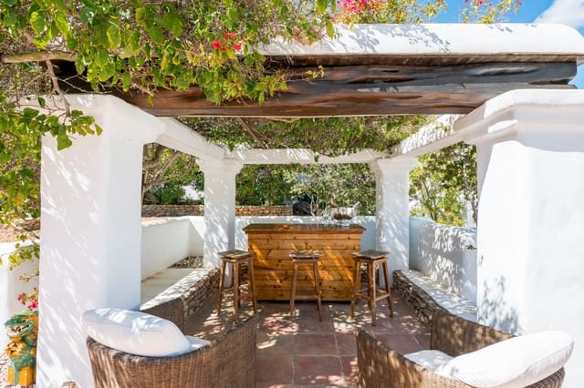 8 slaapkamer Finca/Landhuis te koop in San Jose / Sant Josep de Sa Talaia met zwembad garage - € 4.950.000 (Ref: 9901602)