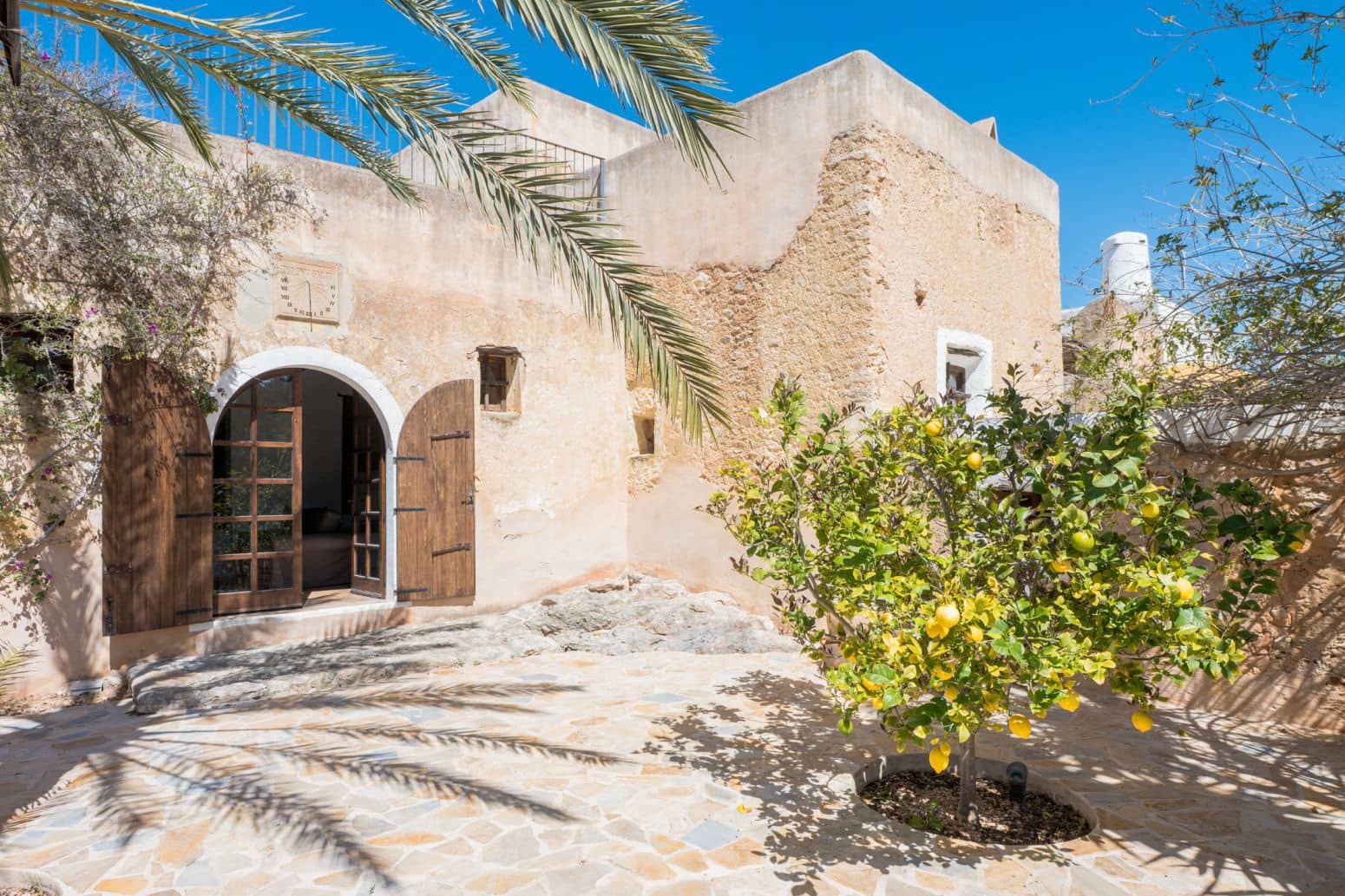 8 slaapkamer Finca/Landhuis te koop in San Jose / Sant Josep de Sa Talaia met zwembad garage - € 4.950.000 (Ref: 9901602)