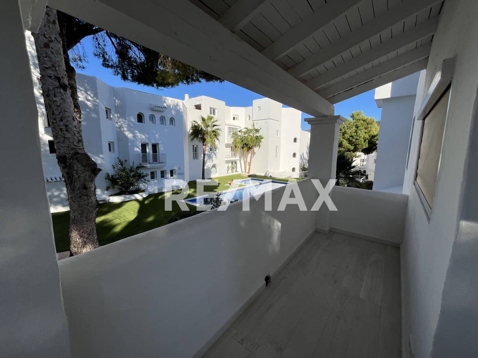 3 slaapkamer Penthouse te huur in San Jose / Sant Josep de Sa Talaia met zwembad garage - € 5.000 (Ref: 9903938)