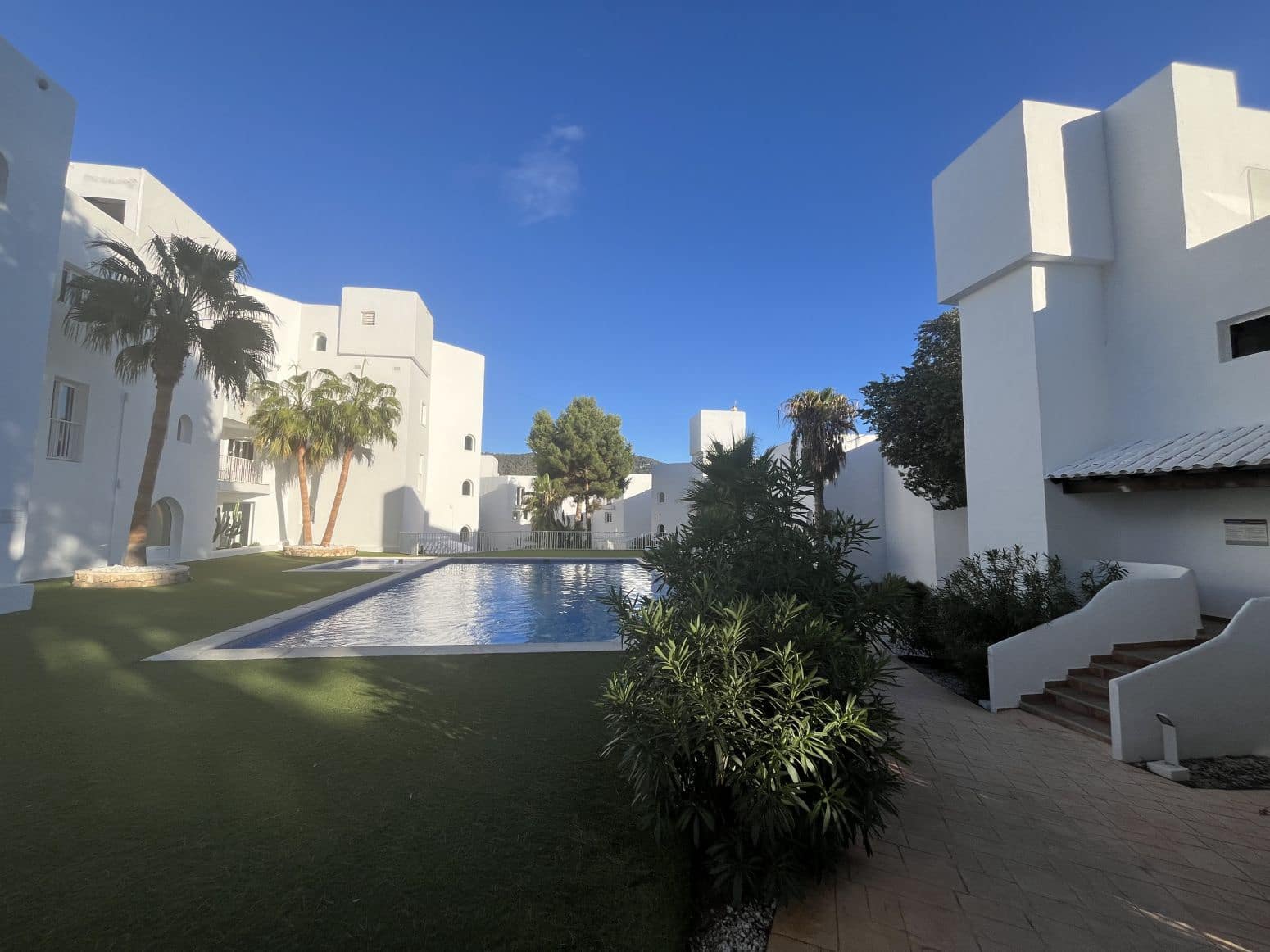 3 slaapkamer Penthouse te huur in San Jose / Sant Josep de Sa Talaia met zwembad garage - € 5.000 (Ref: 9903938)