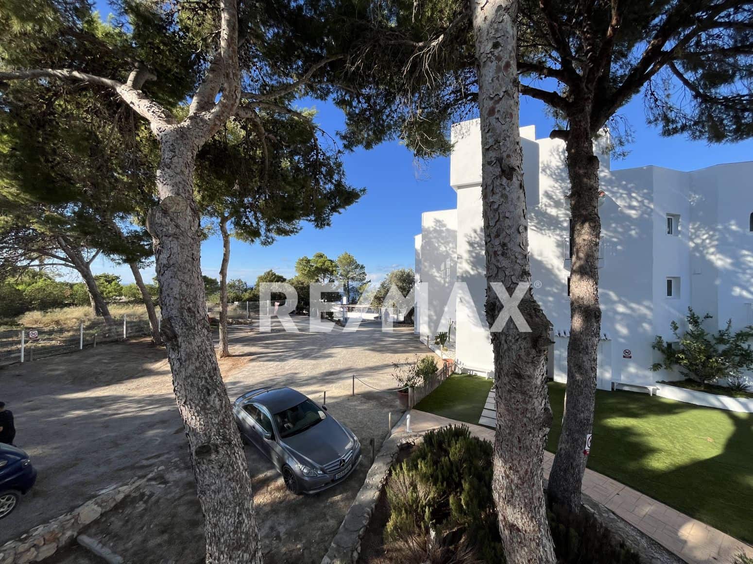 3 slaapkamer Penthouse te huur in San Jose / Sant Josep de Sa Talaia met zwembad garage - € 5.000 (Ref: 9903938)