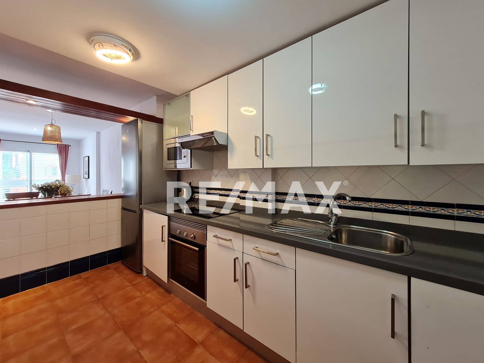 3 Zimmer Reihenhaus zu verkaufen in Santa Eulalia / Santa Eularia mit Pool Garage - 729.000 € (Ref: 9903941)