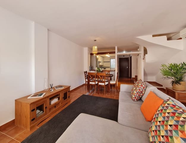 3 Zimmer Reihenhaus zu verkaufen in Santa Eulalia / Santa Eularia mit Pool Garage - 729.000 € (Ref: 9903941)