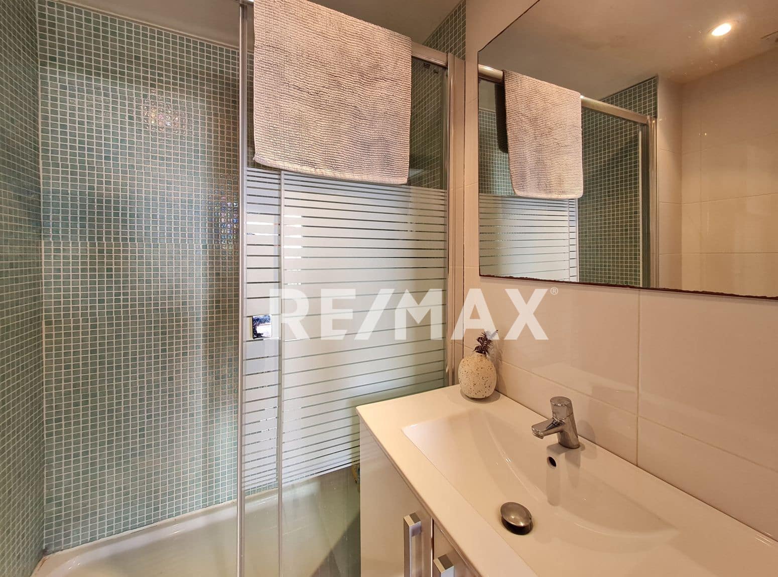 3 Zimmer Reihenhaus zu verkaufen in Santa Eulalia / Santa Eularia mit Pool Garage - 729.000 € (Ref: 9903941)