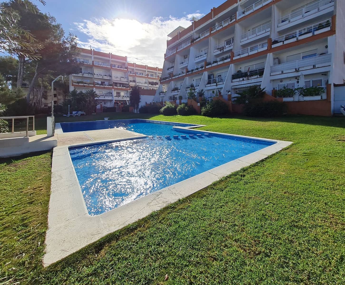 3 Zimmer Reihenhaus zu verkaufen in Santa Eulalia / Santa Eularia mit Pool Garage - 729.000 € (Ref: 9903941)