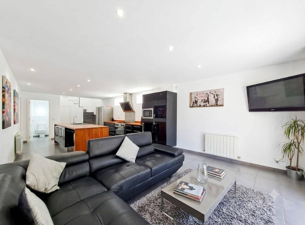 5 slaapkamer Villa te koop in Sant Antoni de Portmany - € 1.495.000 (Ref: 9908042)