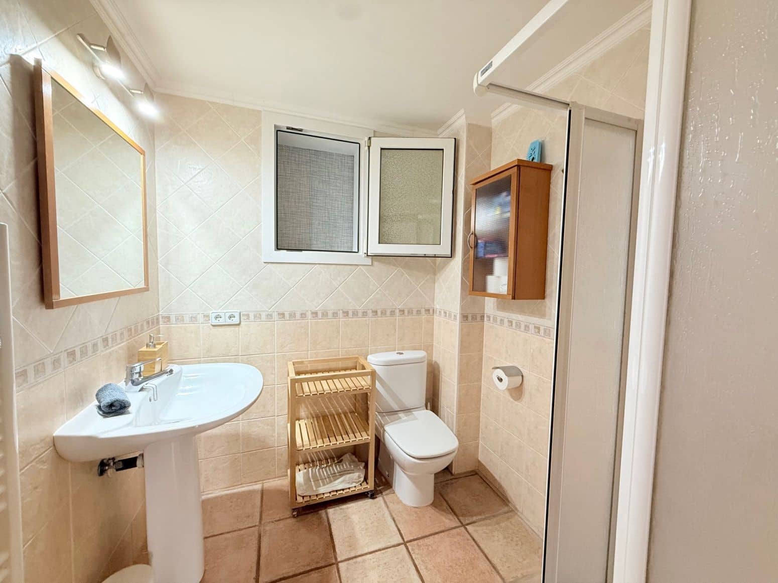 4 soveværelse Villa til leje i Santa Eulalia / Santa Eularia med swimmingpool garage - € 6.600 (Ref: 9915834)