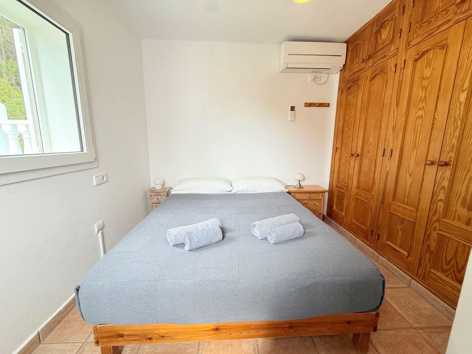 4 soveværelse Villa til leje i Santa Eulalia / Santa Eularia med swimmingpool garage - € 6.600 (Ref: 9915834)