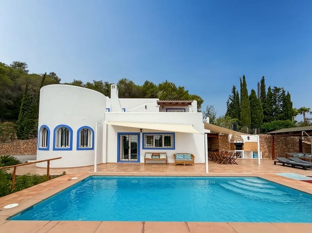 4 sypialnia Willa do wynajęcia w Santa Eulalia / Santa Eularia z basenem garażem - 6 600 € (Ref: 9915834)