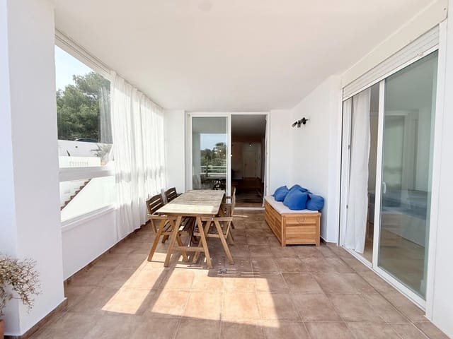 2 makuuhuone Huoneisto vuokrattavana paikassa Roca Llisa, Santa Eulalia / Santa Eularia mukana uima-altaan - 2 500 € (Ref: 9934210)
