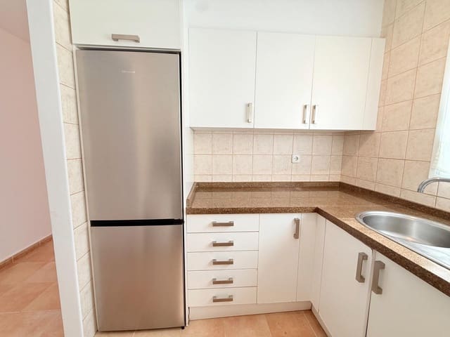 2 makuuhuone Huoneisto vuokrattavana paikassa Roca Llisa, Santa Eulalia / Santa Eularia mukana uima-altaan - 2 500 € (Ref: 9934210)