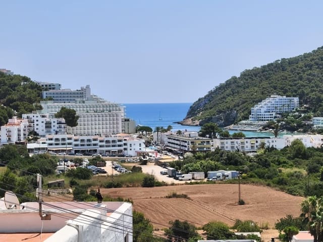 3 quarto Apartamento para venda em Santa Eulalia / Santa Eularia com piscina - 570 000 € (Ref: 9959796)