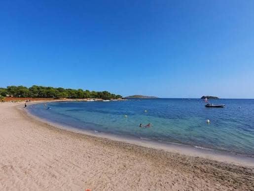 1 sypialnia Apartament do wynajęcia w Santa Eulalia / Santa Eularia - 1 300 € (Ref: 9967833)