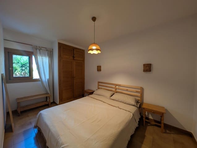 1 sypialnia Apartament do wynajęcia w Santa Eulalia / Santa Eularia - 1 300 € (Ref: 9967833)