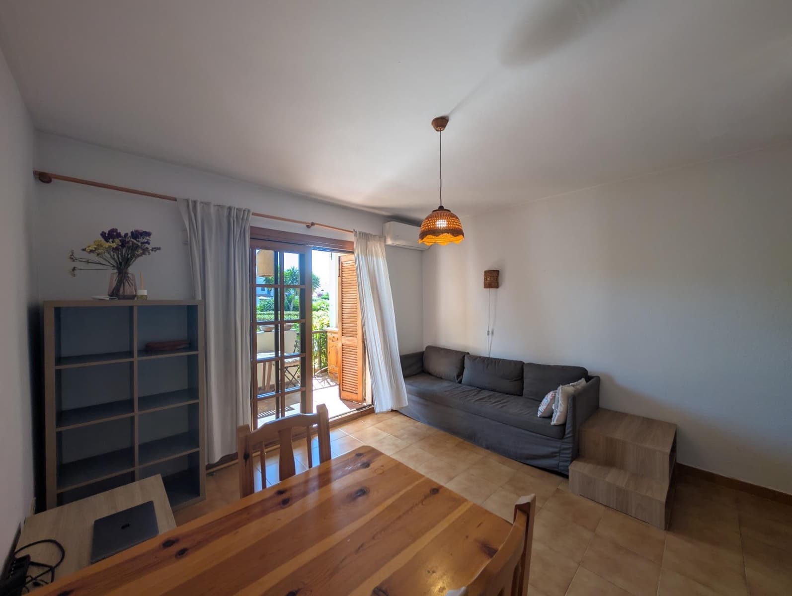1 sypialnia Apartament do wynajęcia w Santa Eulalia / Santa Eularia - 1 300 € (Ref: 9967833)