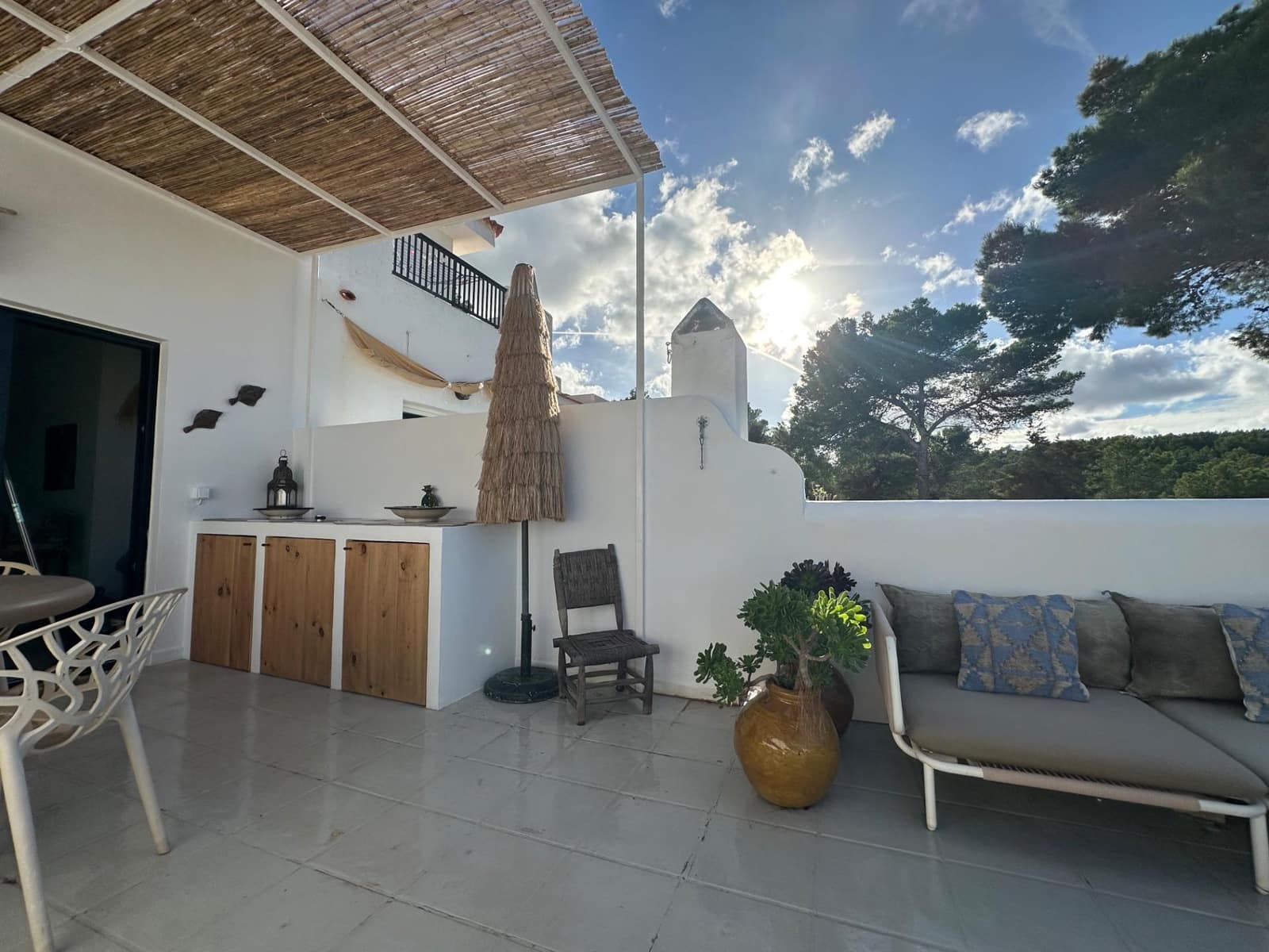 1 soverom Leilighet til leie i Portinax med svømmebasseng - € 1 200 (Ref: 9984995)