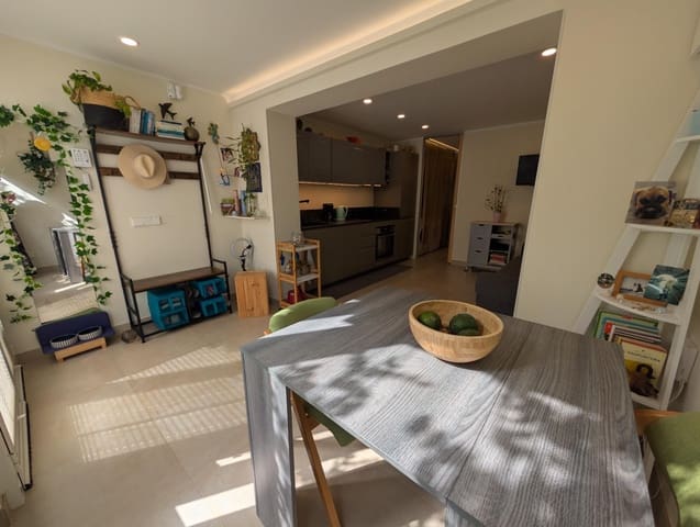 1 sypialnia Apartament do wynajęcia w Santa Eulalia / Santa Eularia z basenem - 1 500 € (Ref: 9984997)