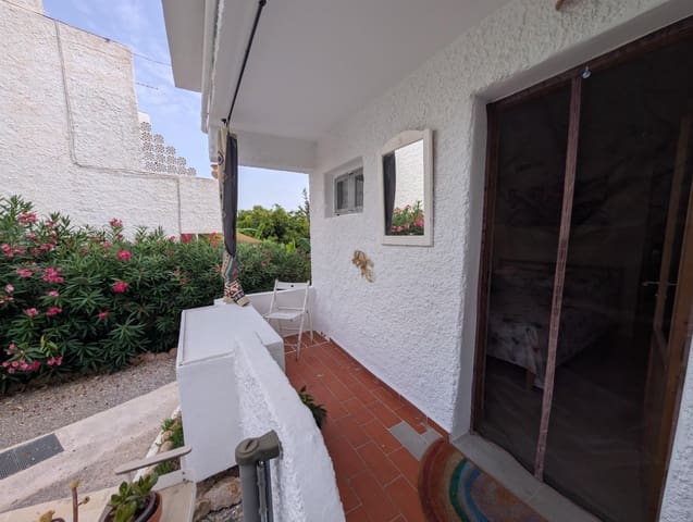 1 sypialnia Apartament do wynajęcia w Santa Eulalia / Santa Eularia z basenem - 1 500 € (Ref: 9984997)