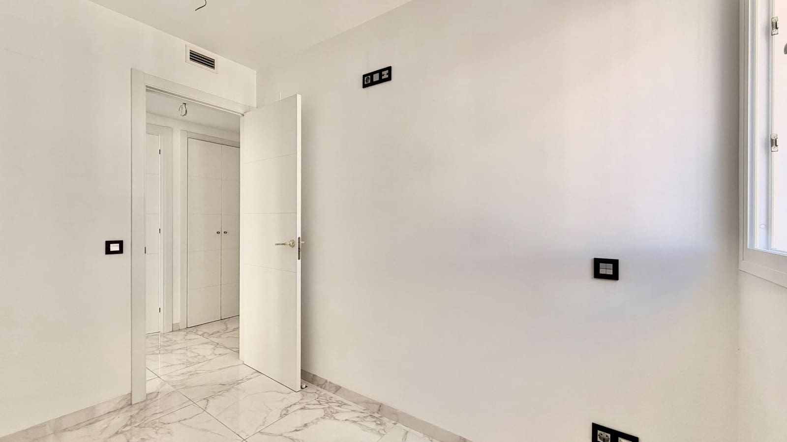 Ático de 3 habitaciones en San Jose / Sant Josep de Sa Talaia en venta con piscina garaje - 786.000 € (Ref: 9998818)